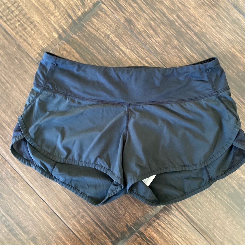 Lululemon size 2 speed shorts